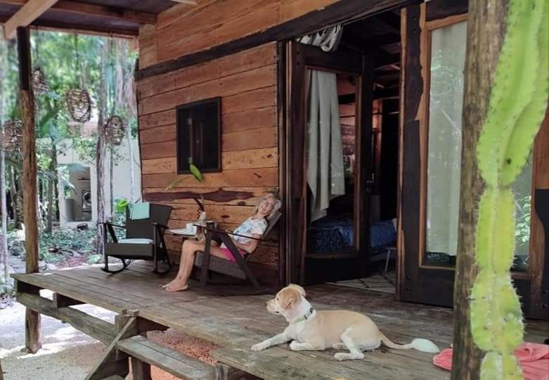 Cheel Lodge & Camping プエルト・モレロス エクステリア 写真